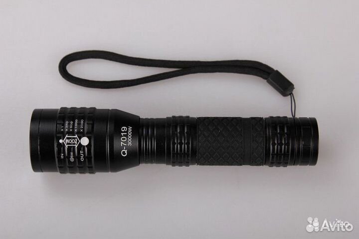 Фонарь тактический подствольный Q-7019