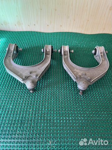 Рычаги передние верхние на mercedes w211