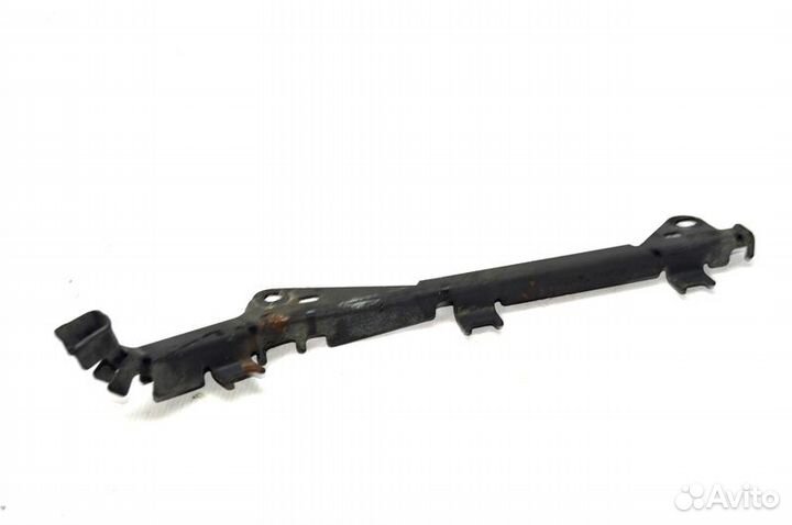 Кронштейн проводки scania R-series (01.04)