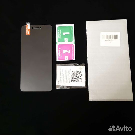 Защитное стекло на Xiaomi