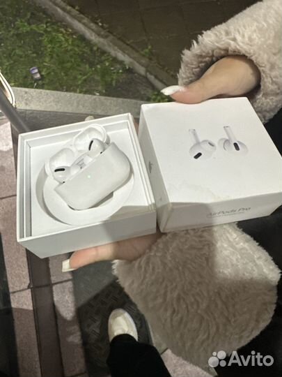 Airpods про 2