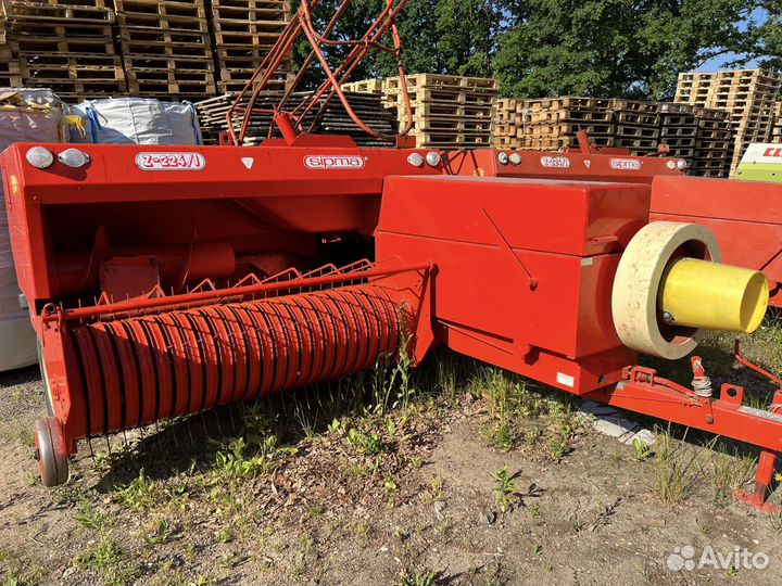 Пресс-подборщик Sipma Z224/1, 1996