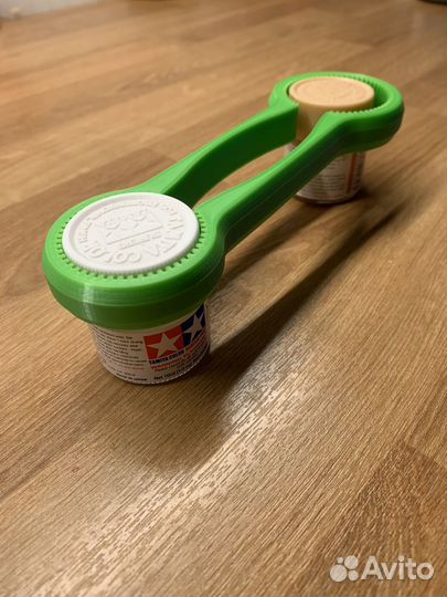 Открывашка для краски Tamiya и Mr Hobby