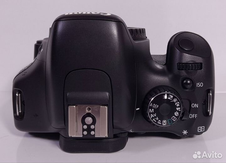 Canon EOS 550D EF-S 18-55mm f/3.5-5.6 III Kit