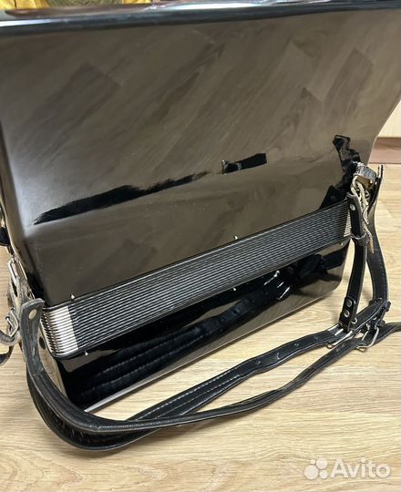 Аккордеон weltmeister serino