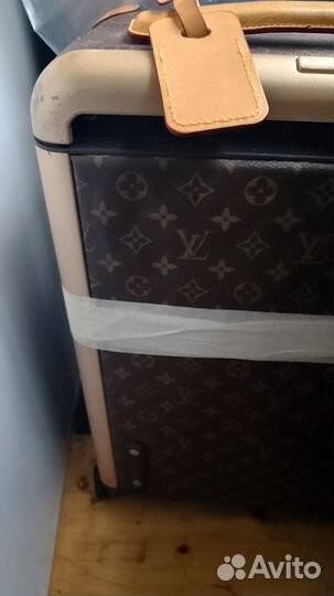 Чемодан louis vuitton