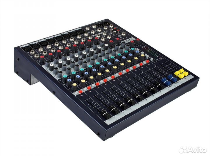 Soundcraft EPM8 микшер