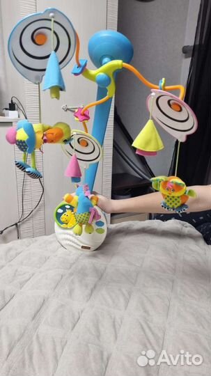 Мобиль на кроватку tiny love