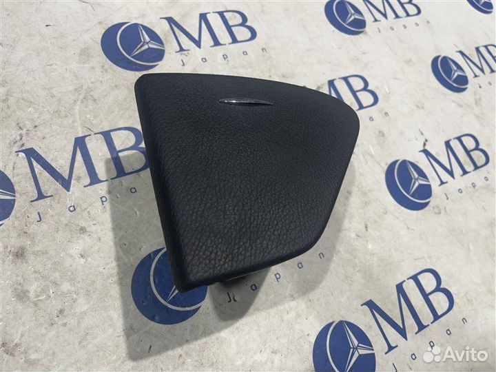 Пепельница задняя правая Mercedes-Benz E-Class