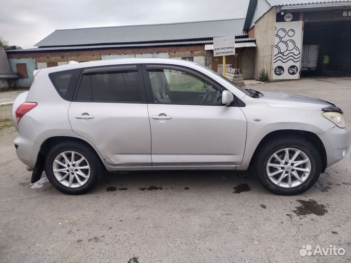 Toyota RAV4 2.0 AT, 2007, 278 000 км