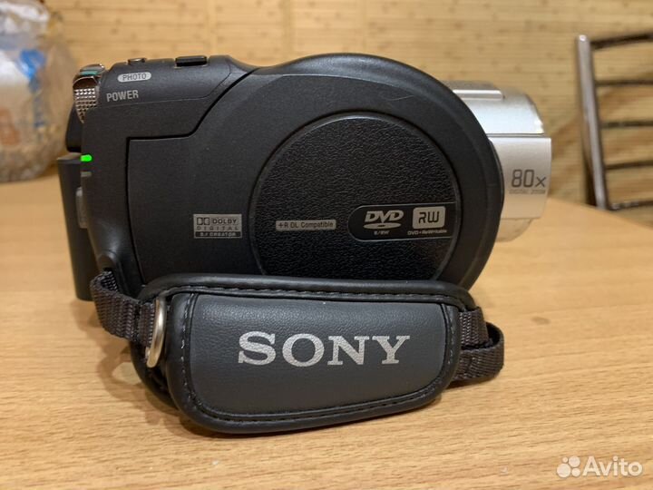 Видеокамера sony handycam