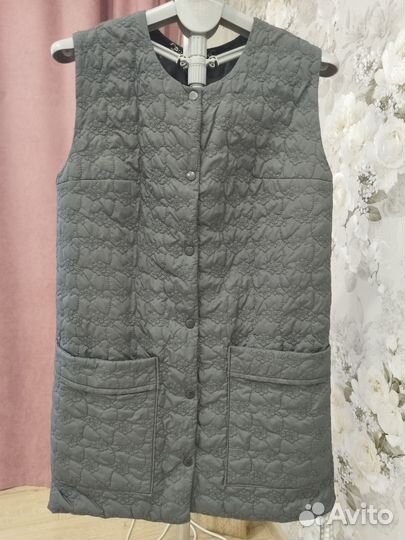 Жилетка женская