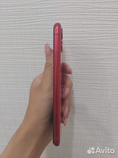 iPhone 11 64gb red