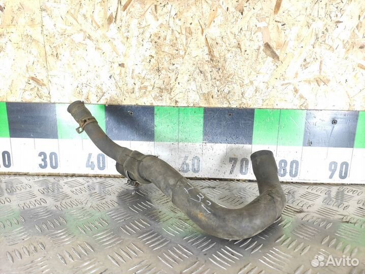 Патрубок радиатора