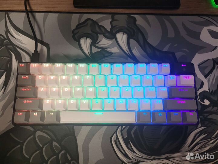 Клавиатура GK61