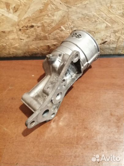 Корпус масляного фильтра Lexus LX570 2019-2023