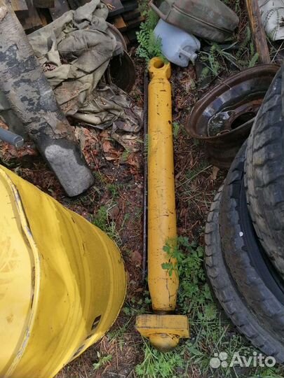 Подкос отвала шантуй 32