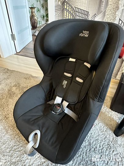 Автокресло britax romer