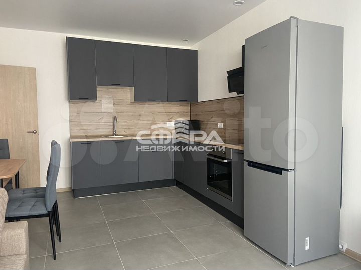 2-к. квартира, 65 м², 5/10 эт.