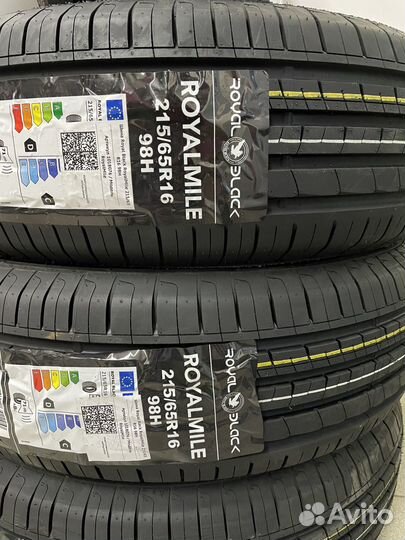 Royal Black Royal Mile 215/65 R16 98H