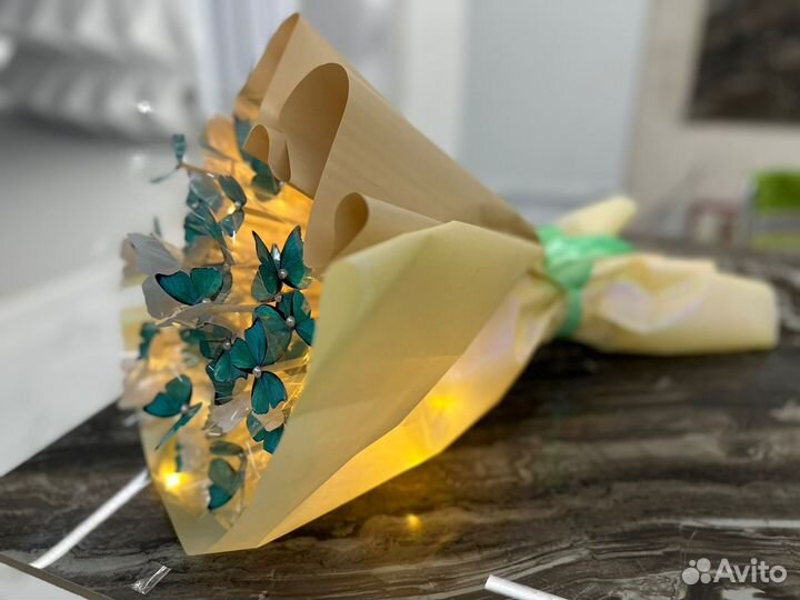 Букет из бабочек