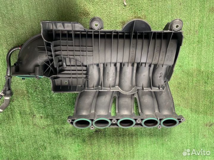 Коллектор впускной Volvo V50 B5244S5