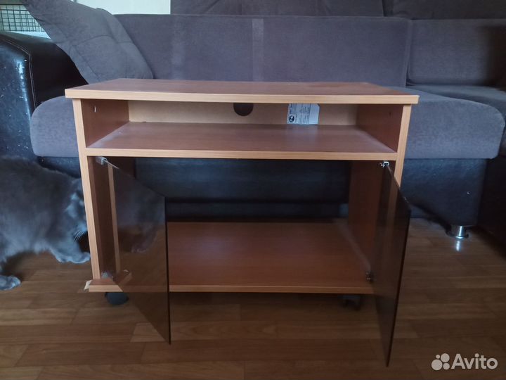 Тумба под телевизор бу