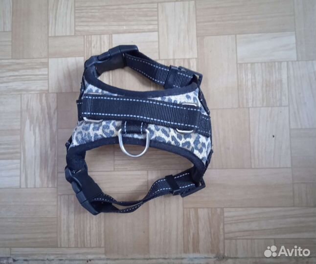 Шлейка для небольшой собачки
