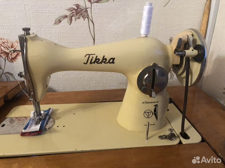 Швейная машина tikka