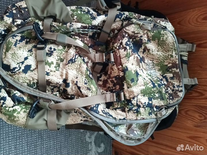 Mystery Ranch Sawtooth 45