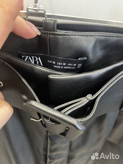 Кожаные брюки zara XS