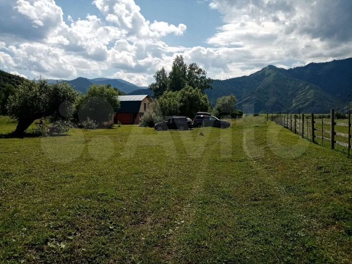 Комната 28 м² в 2-к., 1/1 эт.