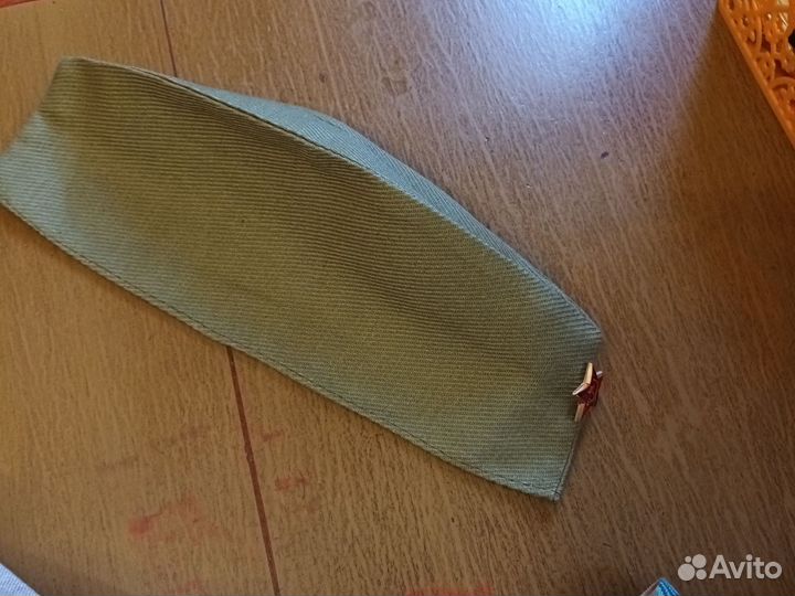 Шапка пилотка