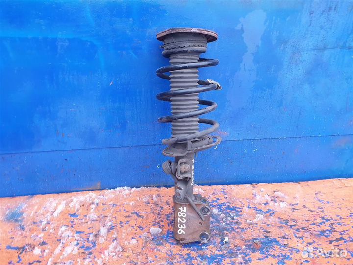 Стойка передняя правая Ford Mondeo 5 2014-2019