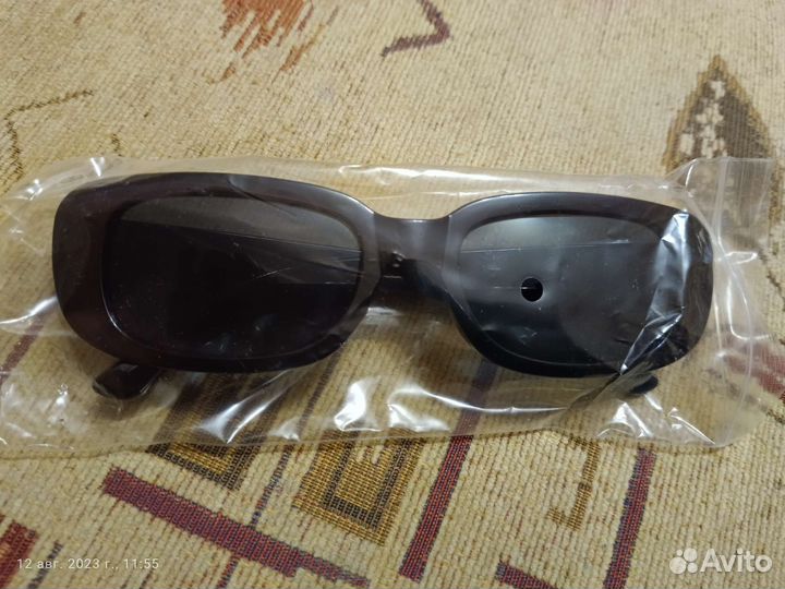 Солнцезащитные очки