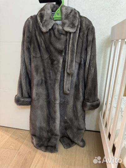 Шуба норковая с воротником