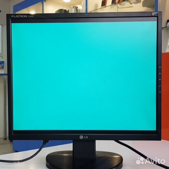 Монитор LG Flatron L1933S-BF (Рассрочка /Т5)