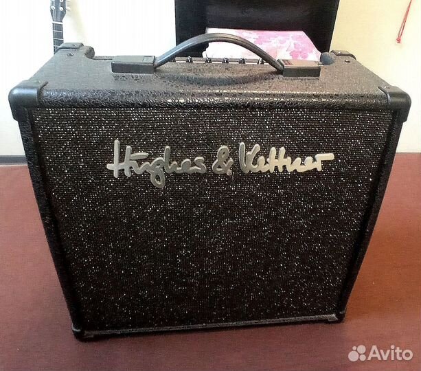 Комбоусилитель Hughes & Kettner гитарный
