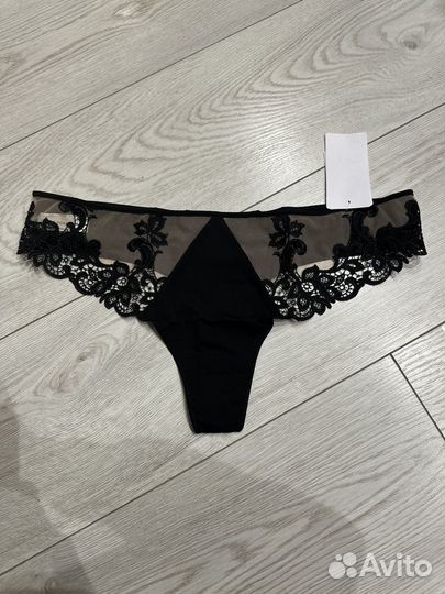 Трусы simone perele