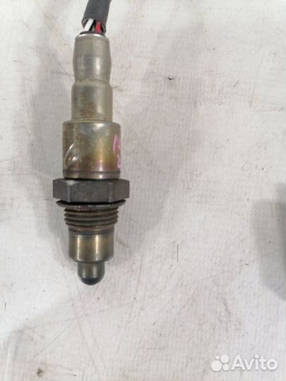 Датчик кислородный задний Nissan Skyline YV37 274A