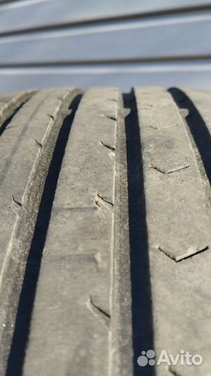 Continental ContiPremiumContact 215/55 R16 70H