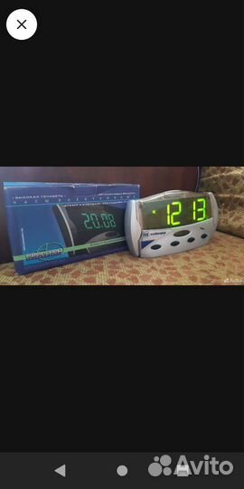 Часы электронные настольные