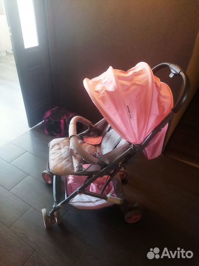 Детская прогулочная легкая коляска