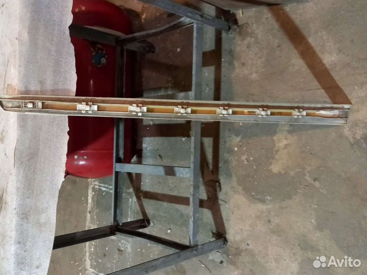 Молдинг передней правой двери Mercedes ML164