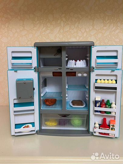 Холодильник игрушка