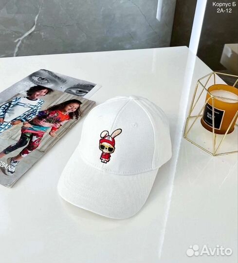 Бейсболка новая
