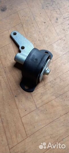 Опора двигателя задняя для Ваз 2110 8 клапанов