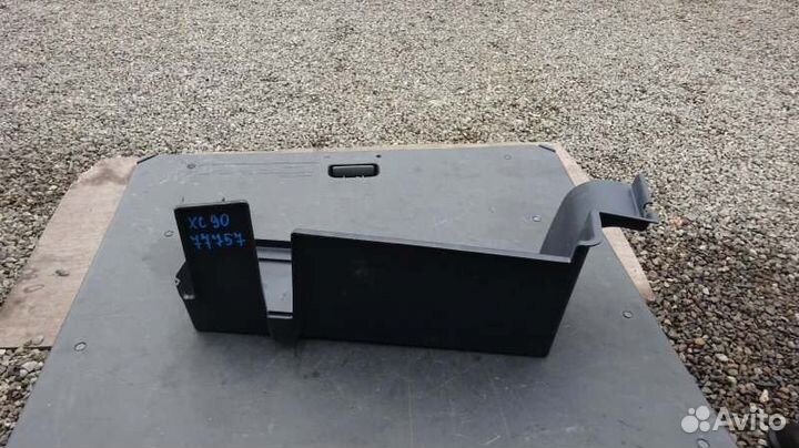 Крышка аккумулятора Volvo Xc90 C59 B5254T2 2004