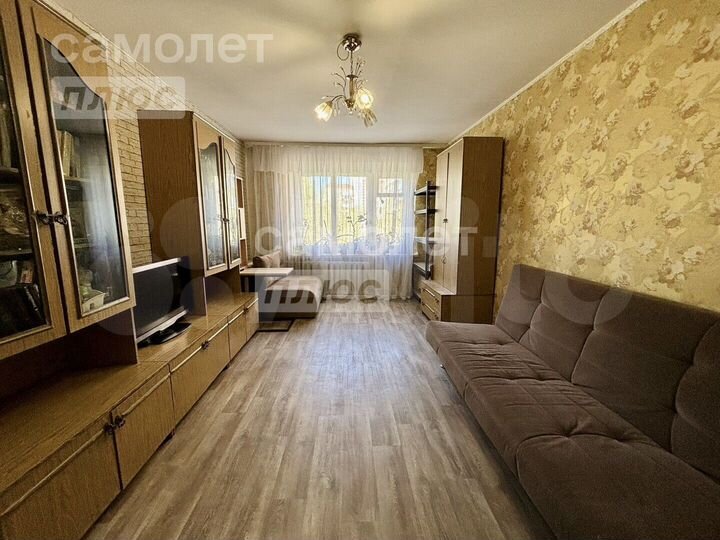 3-к. квартира, 58 м², 4/9 эт.