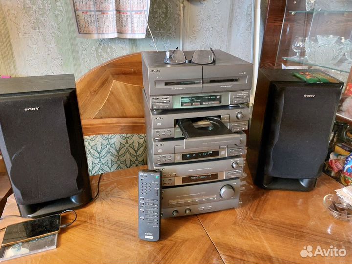 Музыкальный центр